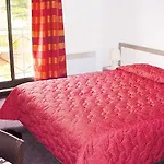 Hotel Les Amandiers