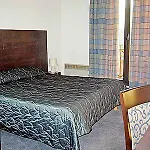 Les Amandiers Hotel