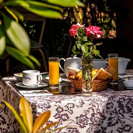 Hotel Les Amandiers Tournon-sur-Rhone
