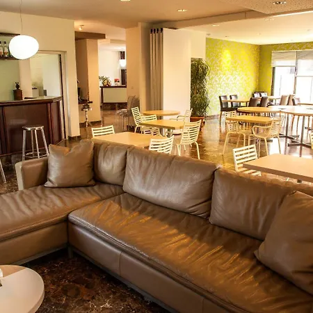 Les Amandiers Hotel 3*